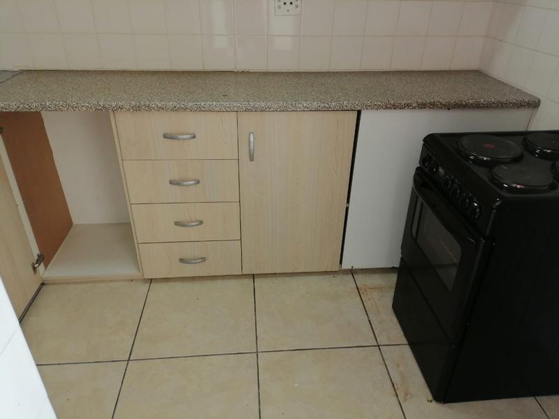 1 Bedroom Property for Sale in Gardens Western Cape